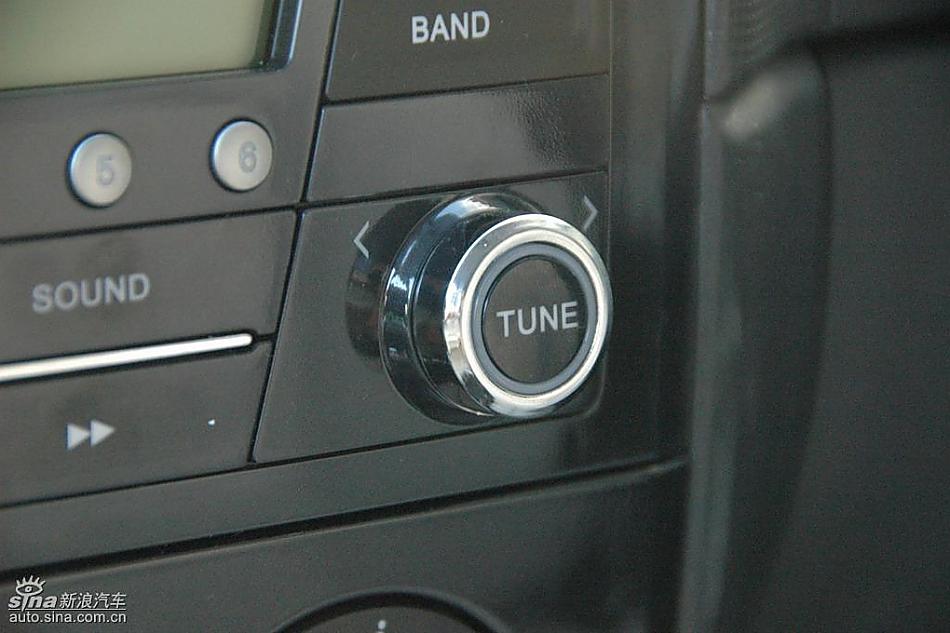 中华骏捷FRV内饰