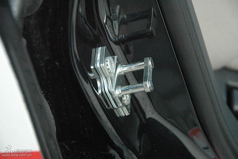 中华骏捷FRV内饰