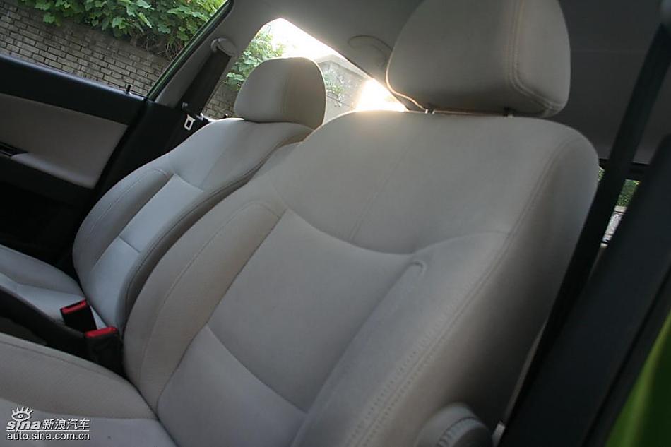 骏捷FRV内饰实拍图