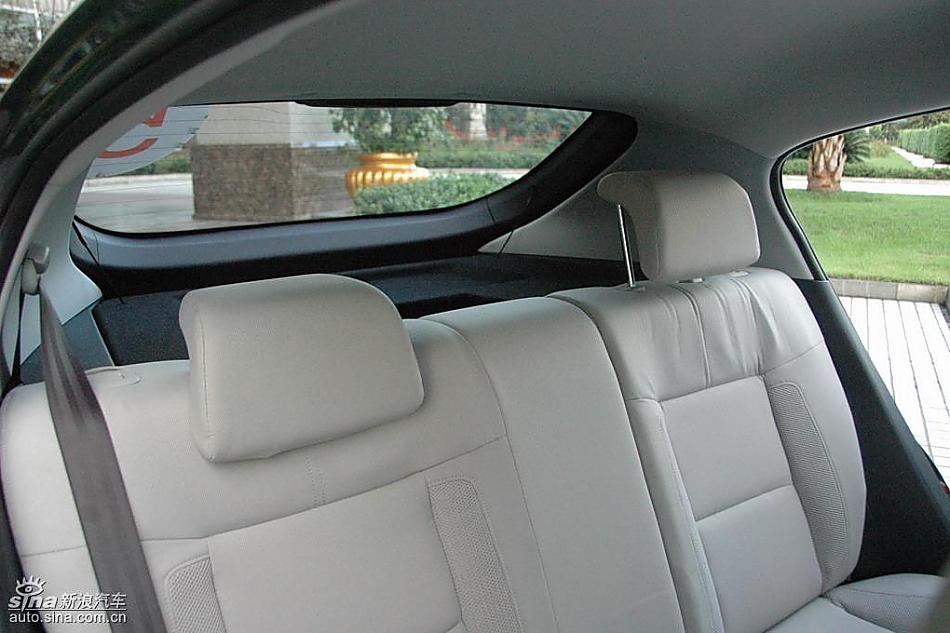 中华骏捷FRV内饰