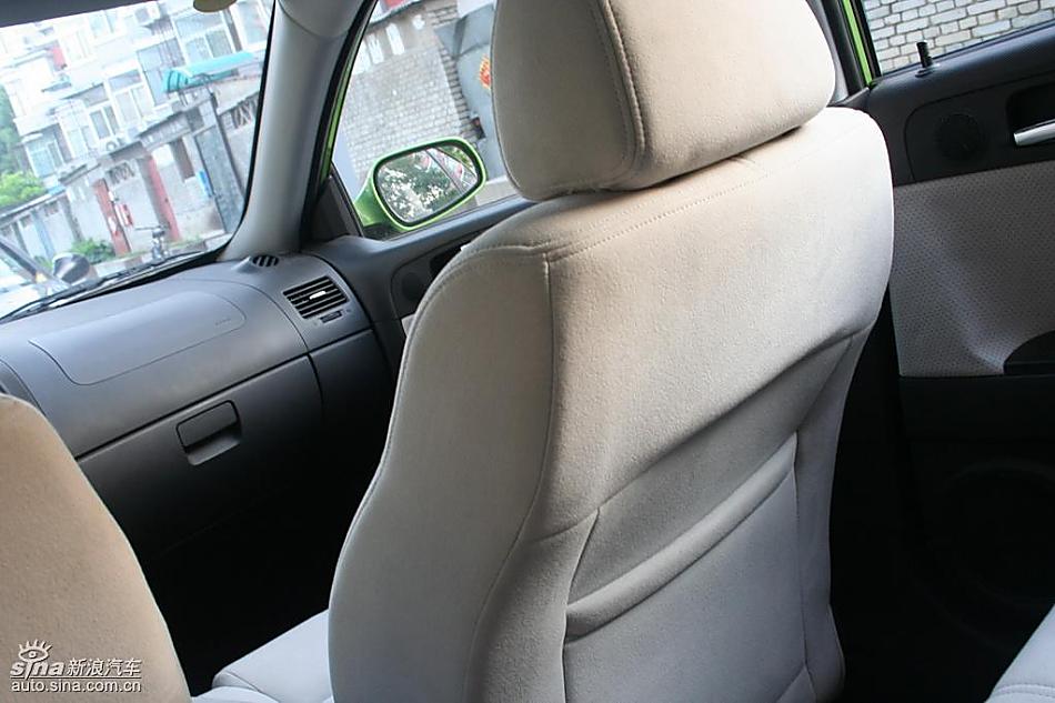 骏捷FRV内饰实拍图