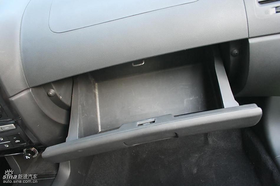 骏捷FRV内饰实拍图