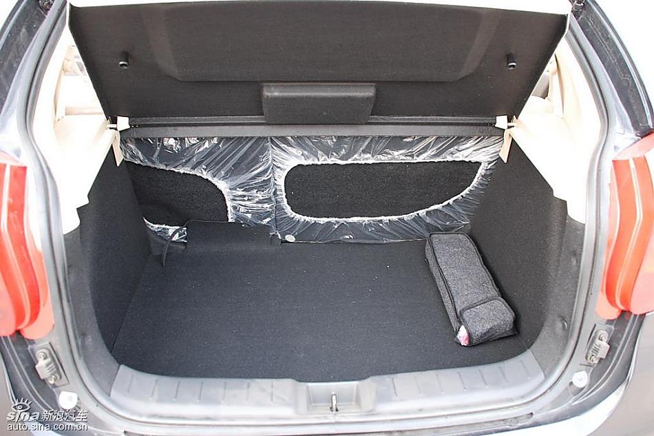 骏捷FRV内饰实拍图