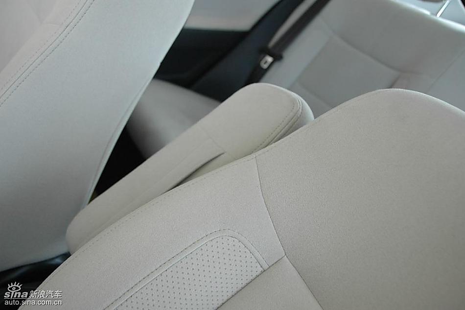 中华骏捷FRV内饰