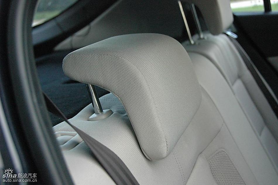 中华骏捷FRV内饰