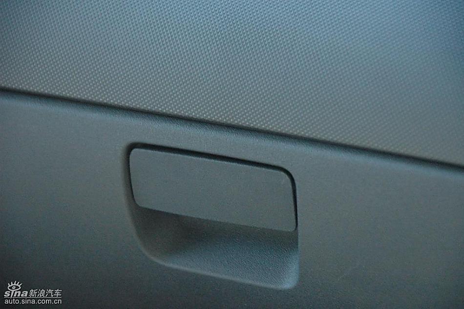 中华骏捷FRV内饰