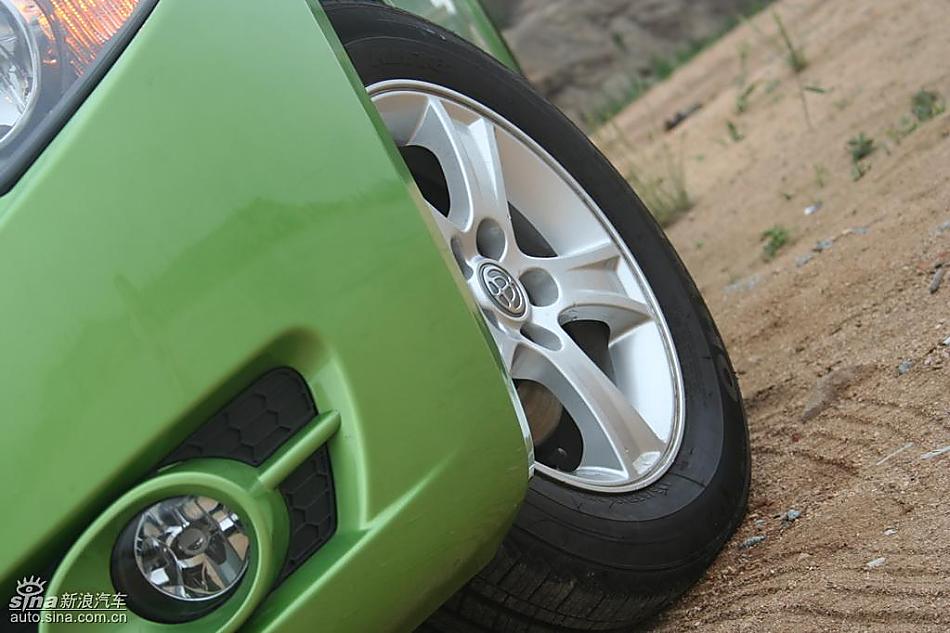 骏捷FRV外观实拍图