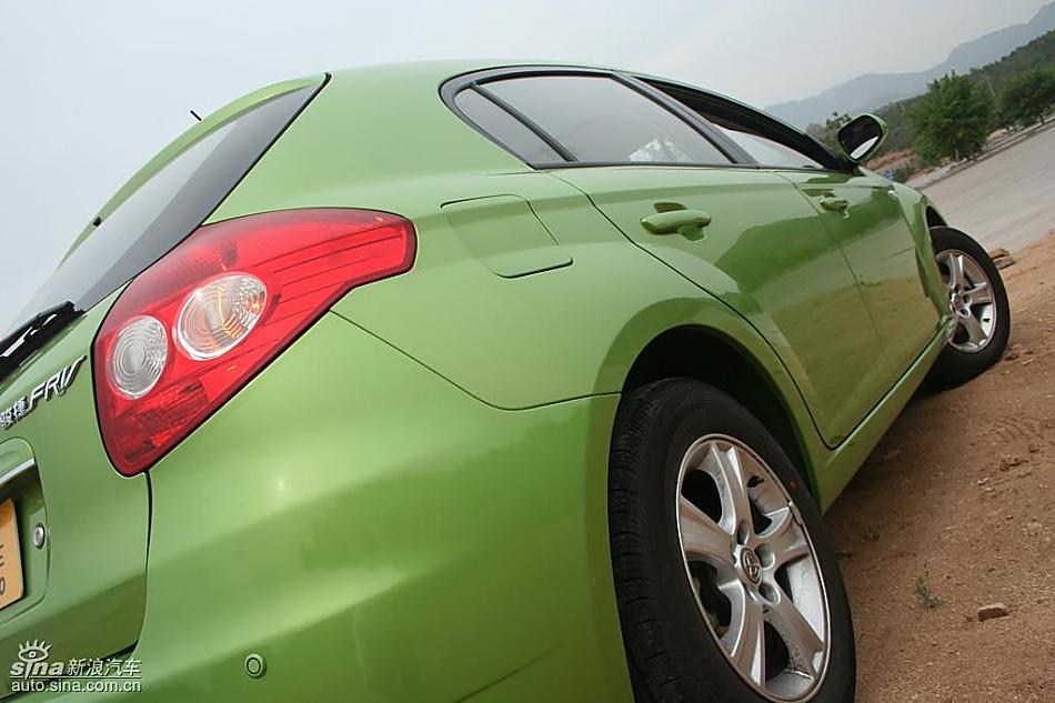 骏捷FRV外观实拍图