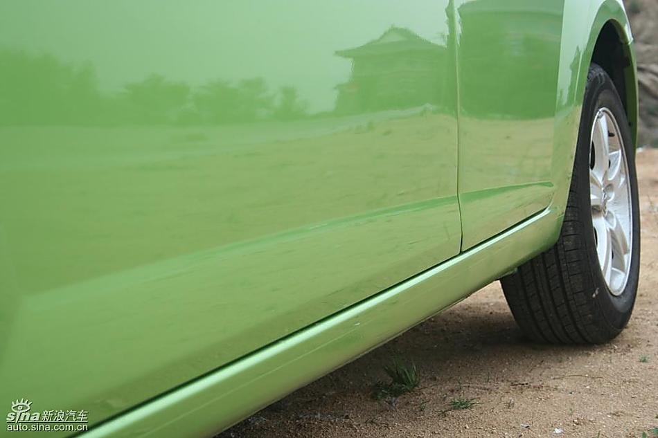 骏捷FRV外观实拍图