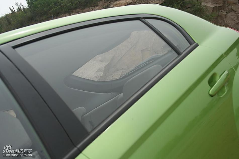 骏捷FRV外观实拍图