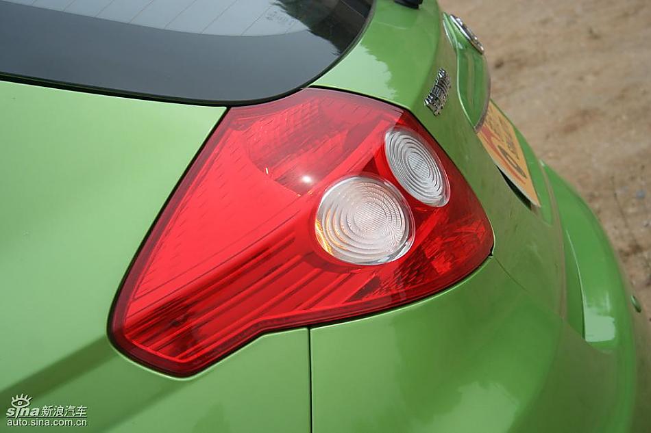 骏捷FRV外观实拍图