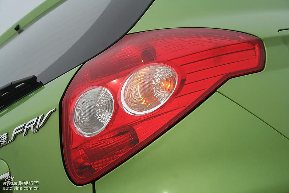 骏捷FRV外观实拍图