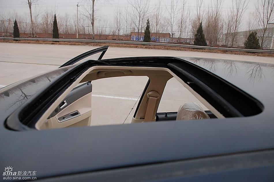 骏捷FRV外观实拍图