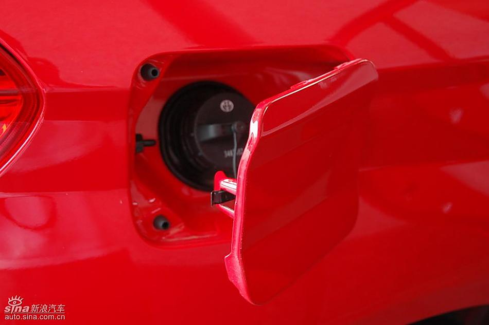 中华骏捷FRV油箱盖