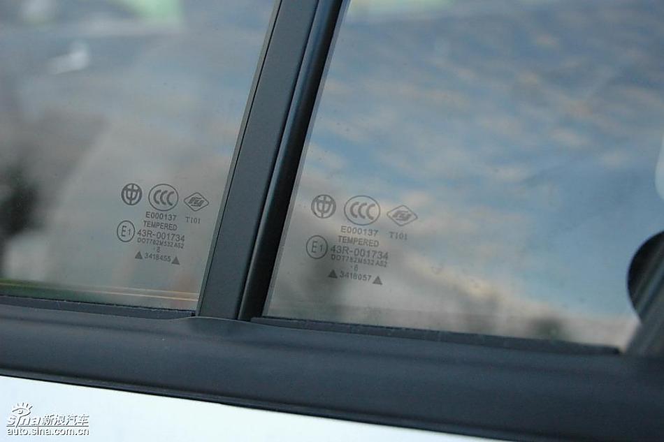 中华骏捷FRV玻璃窗