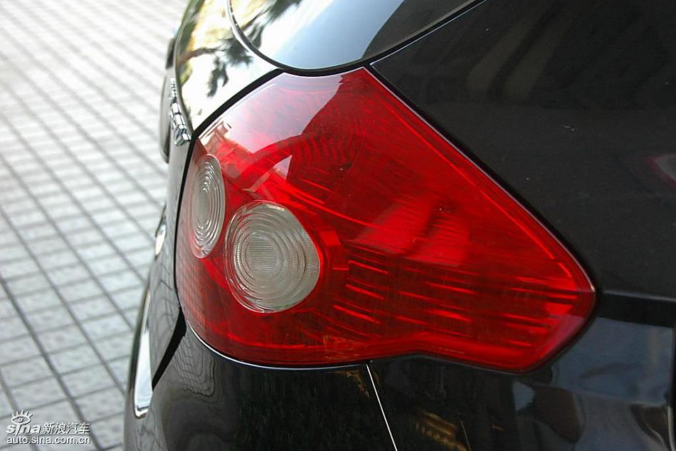 中华骏捷FRV外观