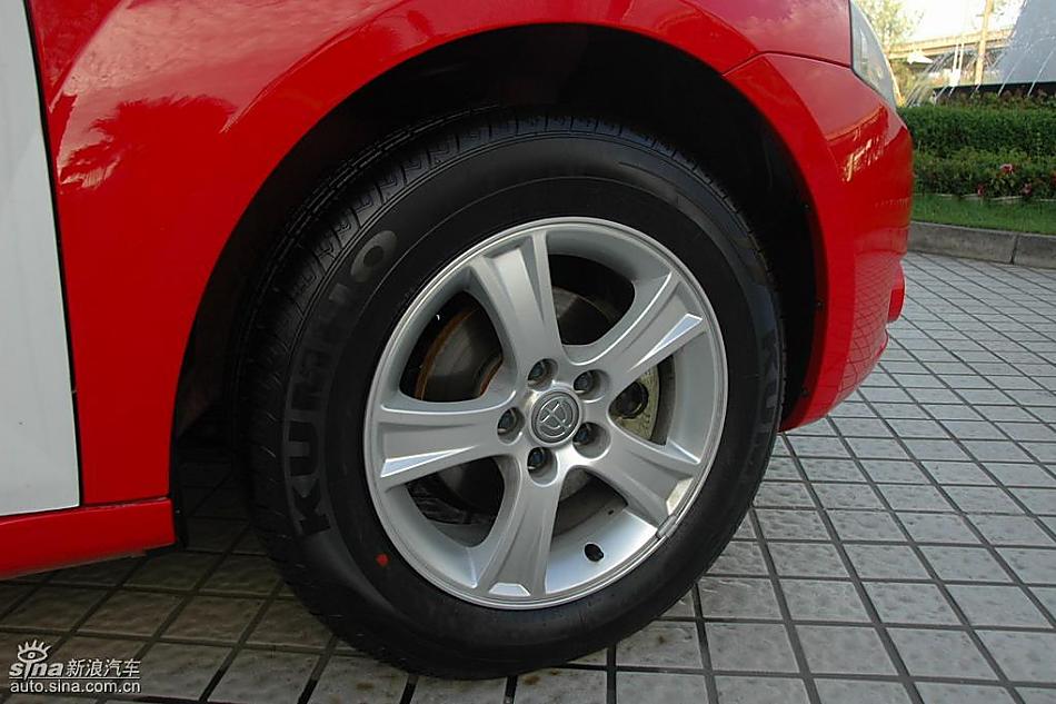 中华骏捷FRV外观