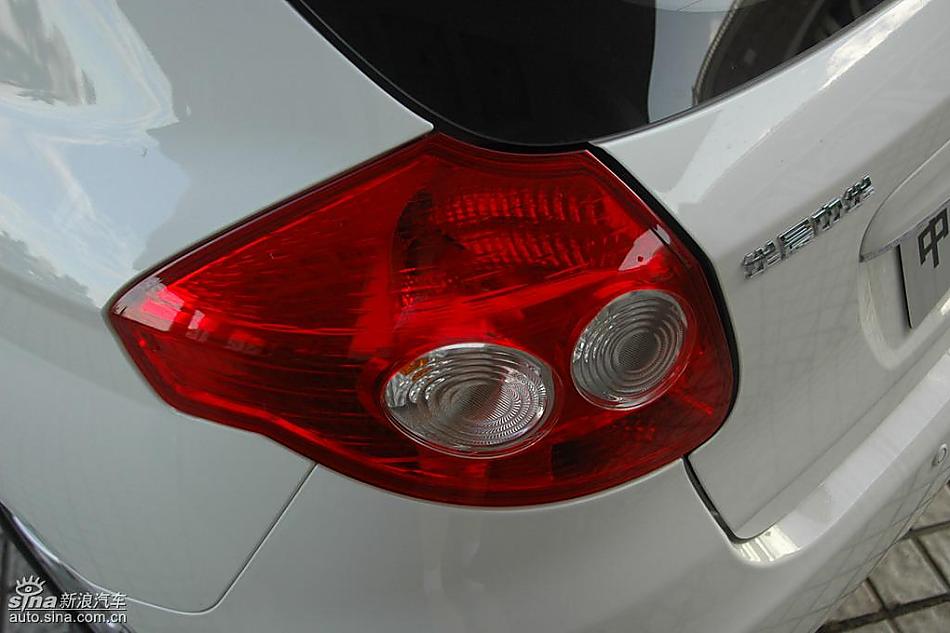 中华骏捷FRV外观