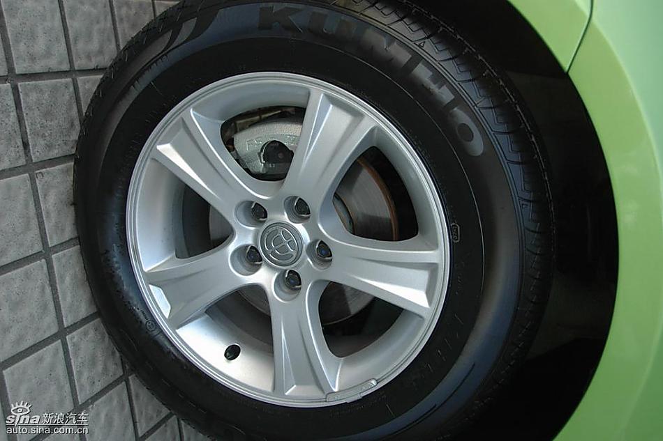 中华骏捷FRV外观