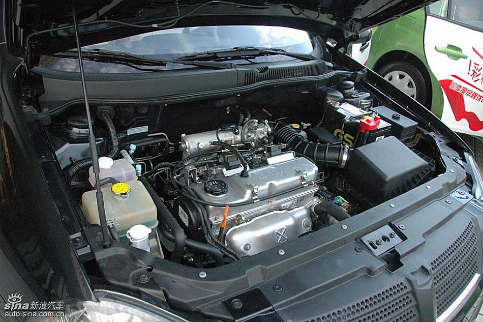 中华骏捷FRV1.3L发动机