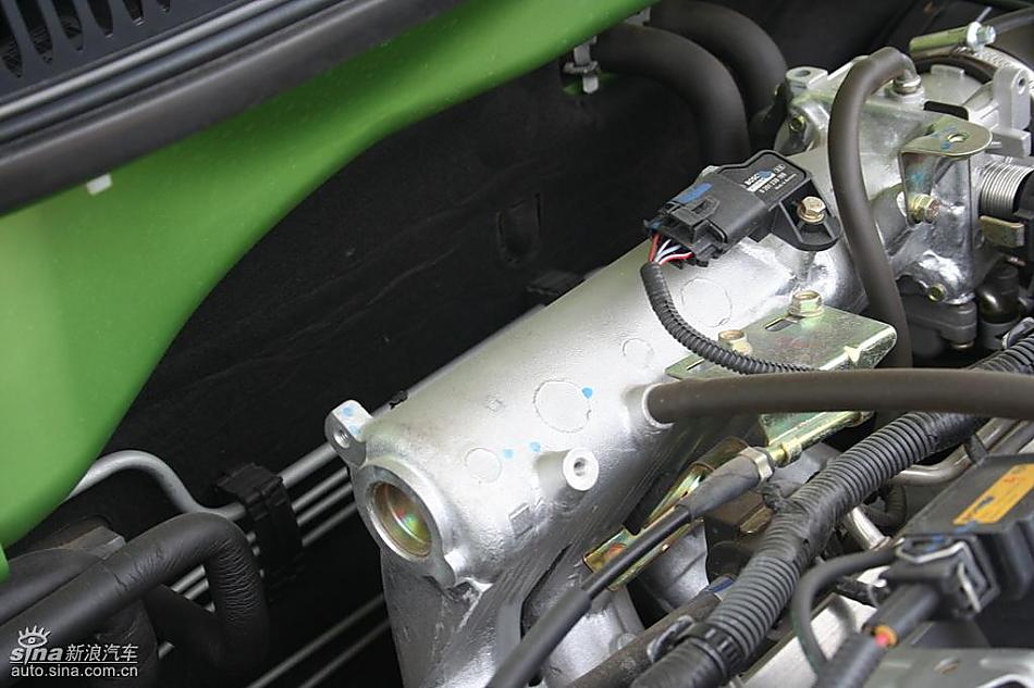 骏捷FRV试驾实拍图