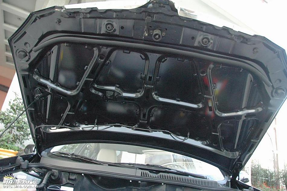 中华骏捷FRV1.3L发动机