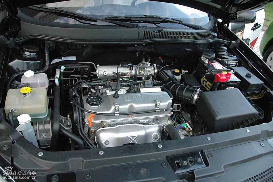 中华骏捷FRV1.3L发动机