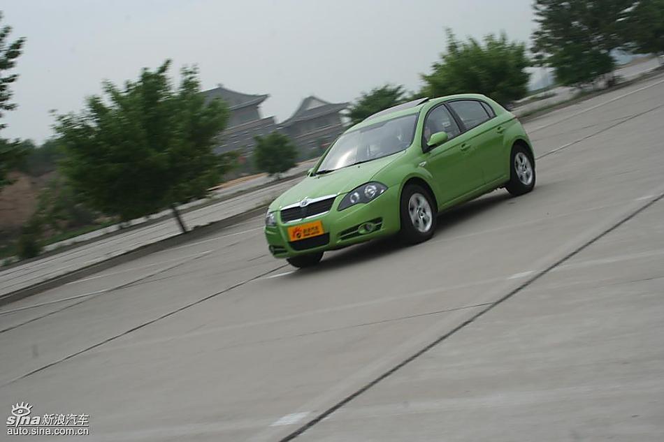 骏捷FRV试驾组图