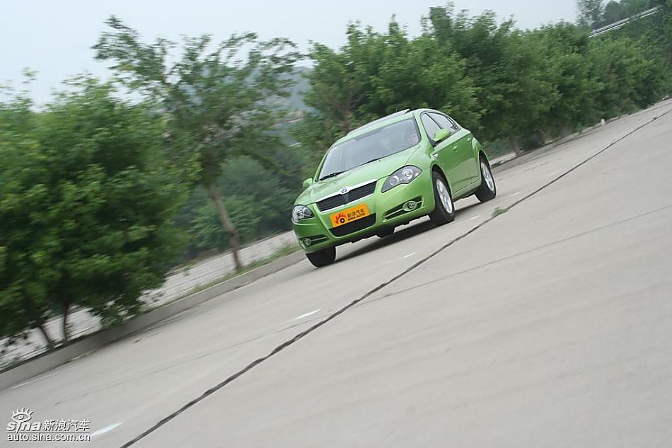 骏捷FRV试驾组图