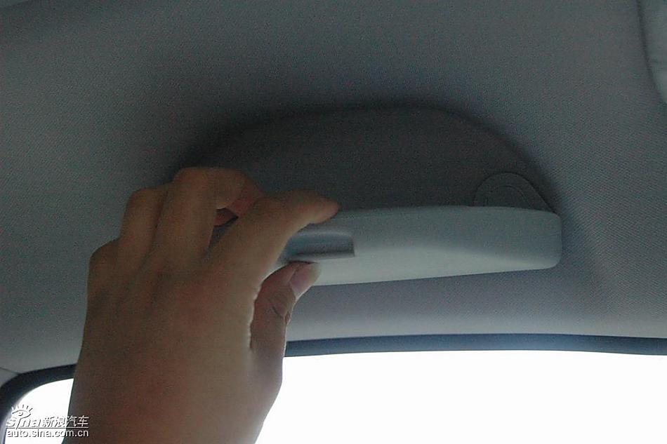 中华骏捷FRV内饰