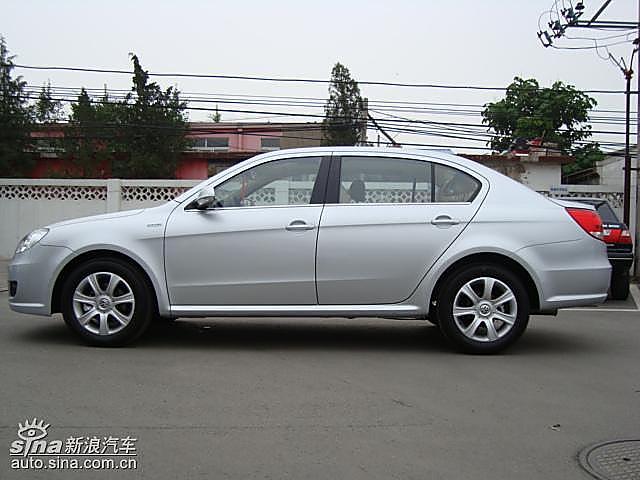 上海大众LAVIDA朗逸到店实拍