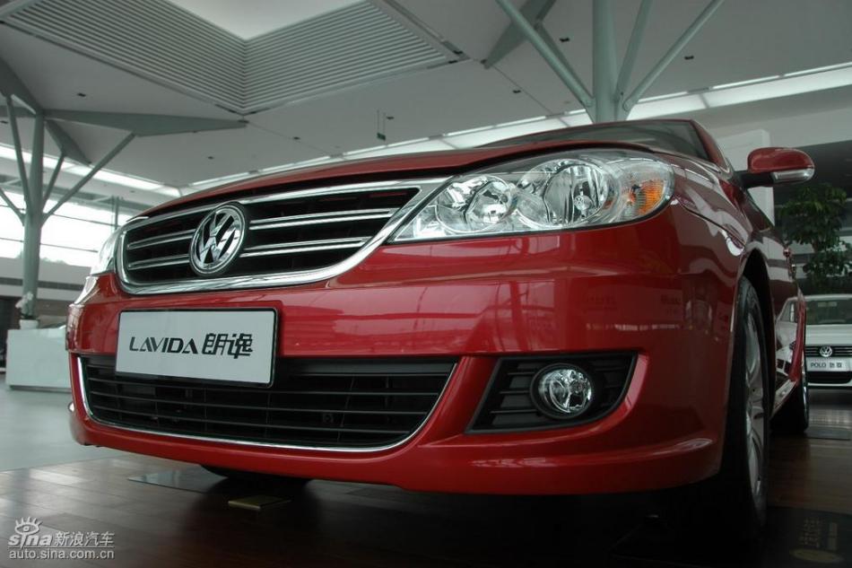 朗逸1.6L品轩版自动外观