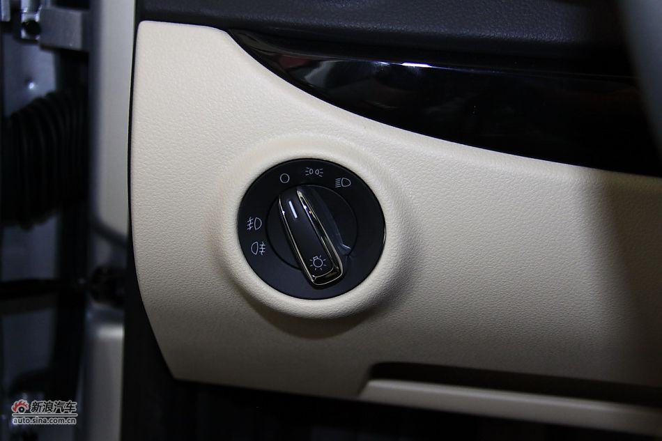 朗逸1.6L手动品雅版