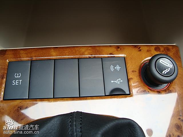 上海大众LAVIDA朗逸到店实拍