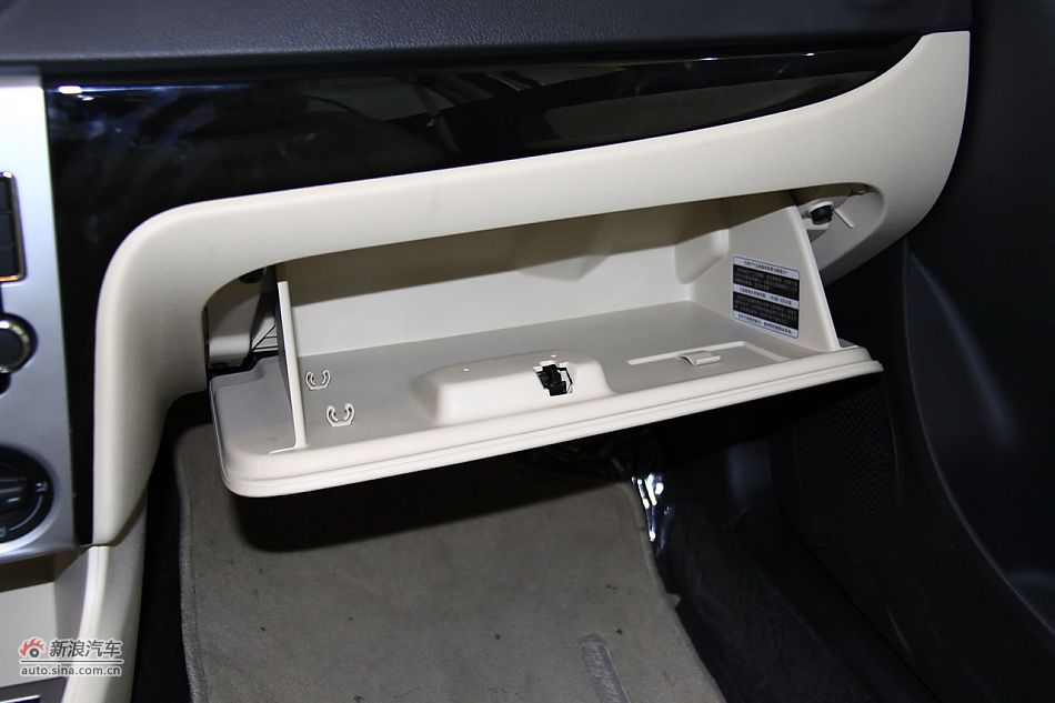 朗逸1.6L手动品雅版