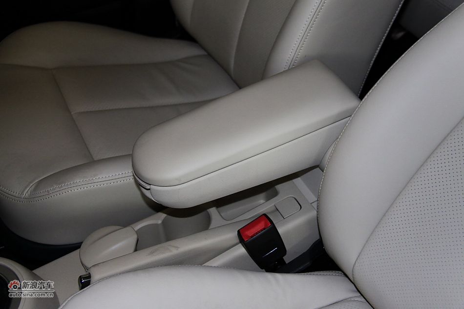 朗逸1.6L手动品雅版