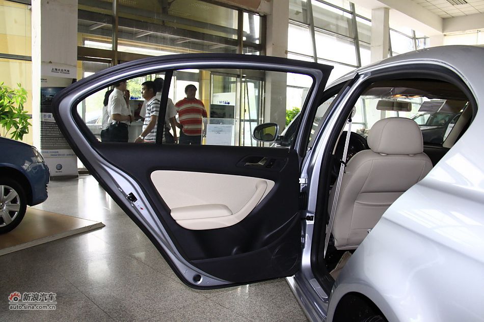 朗逸1.6L手动品雅版