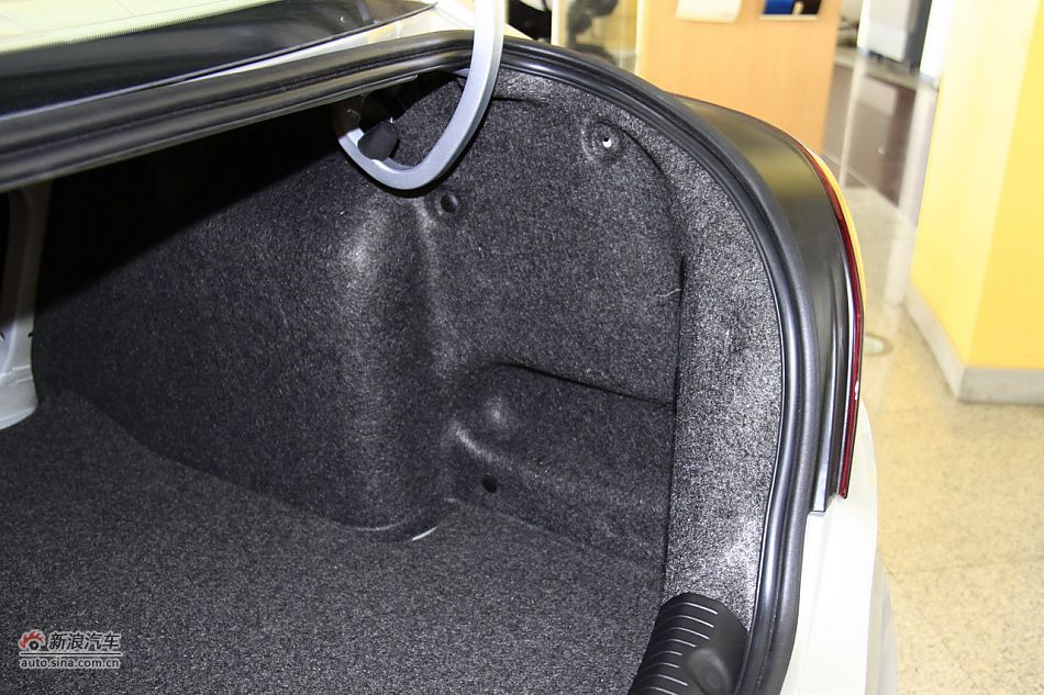 朗逸1.6L手动品雅版