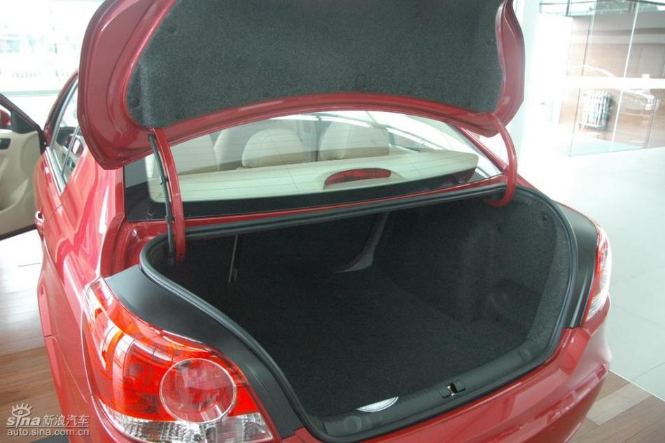 朗逸1.6L品轩版自动外观