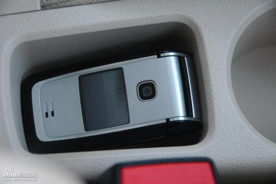 朗逸1.6L品轩版自动内饰