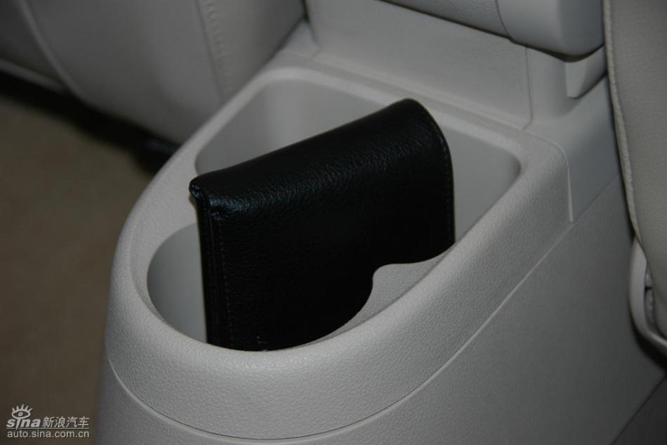 朗逸1.6L品轩版自动内饰