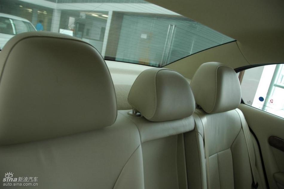 朗逸1.6L品轩版自动内饰