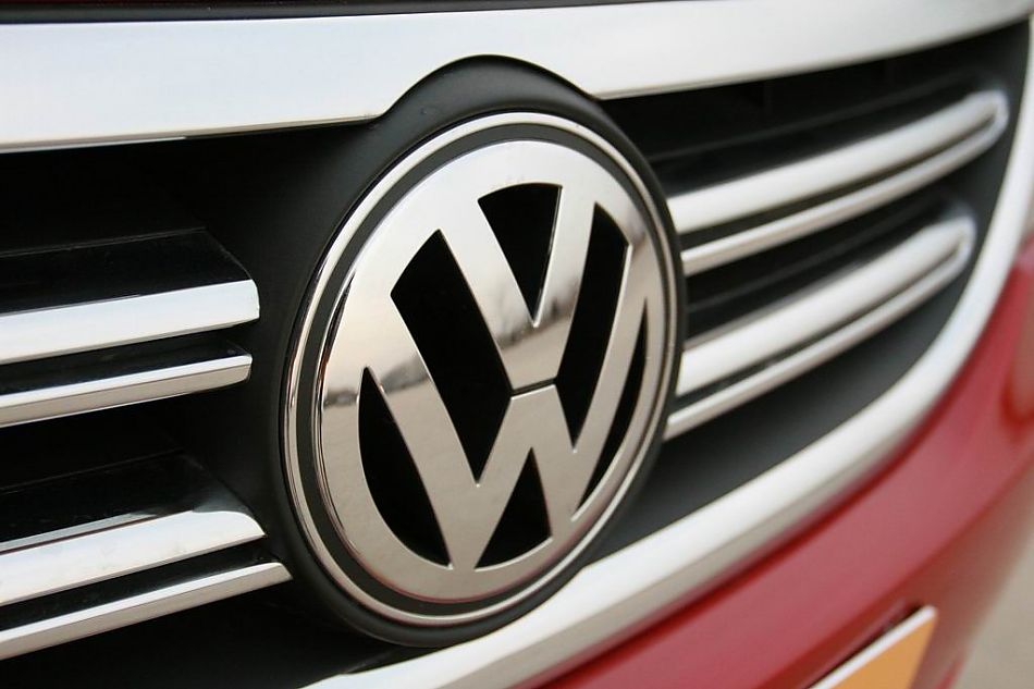 上海大众朗逸外观图片