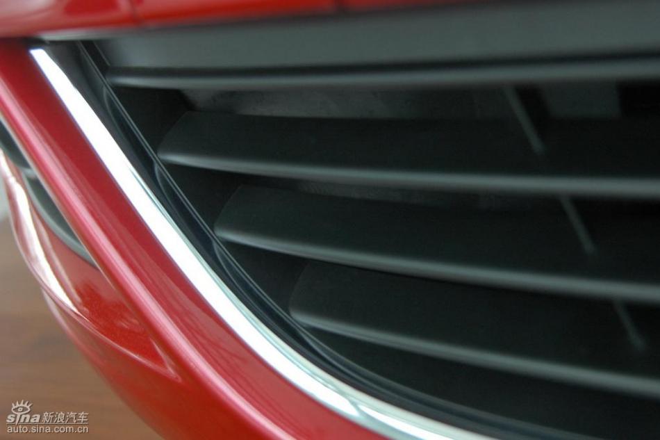 朗逸1.6L品轩版自动外观