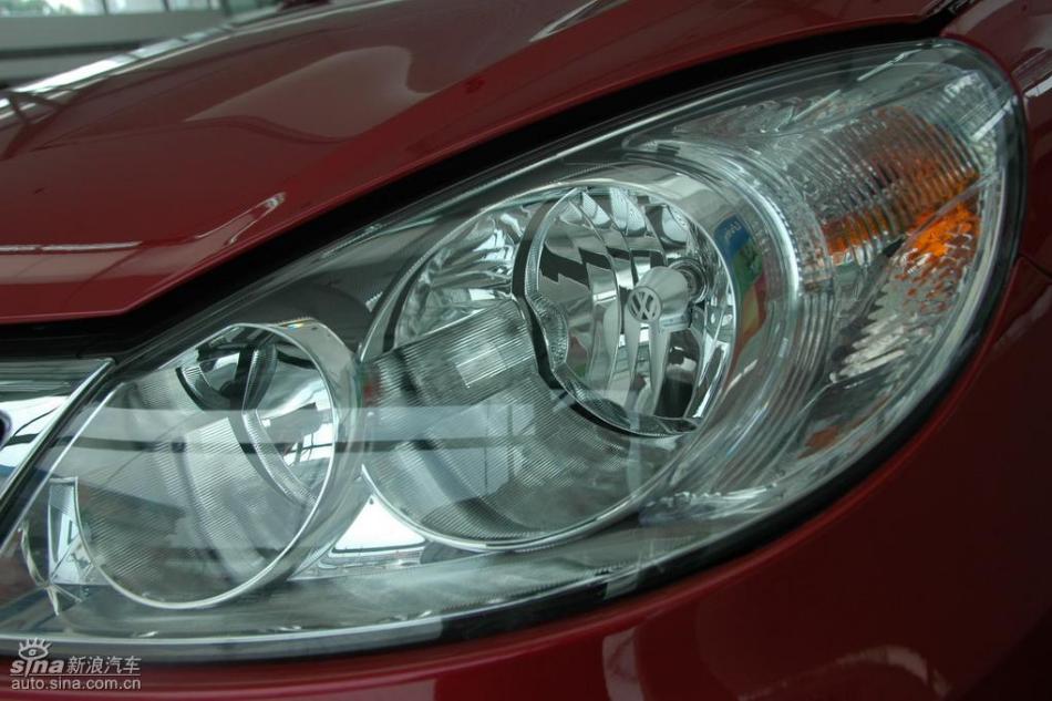 朗逸1.6L品轩版自动外观