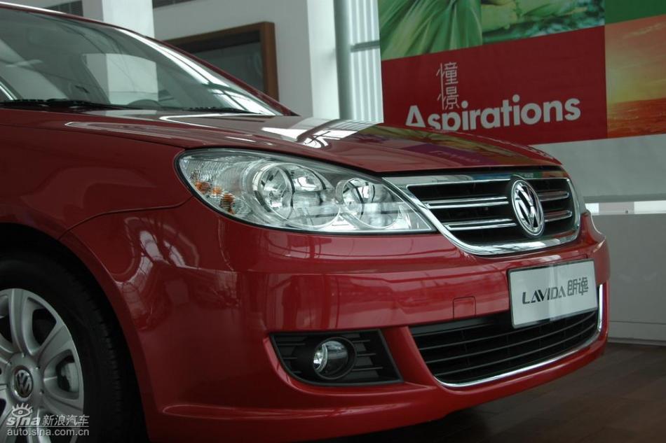 朗逸1.6L品轩版自动外观