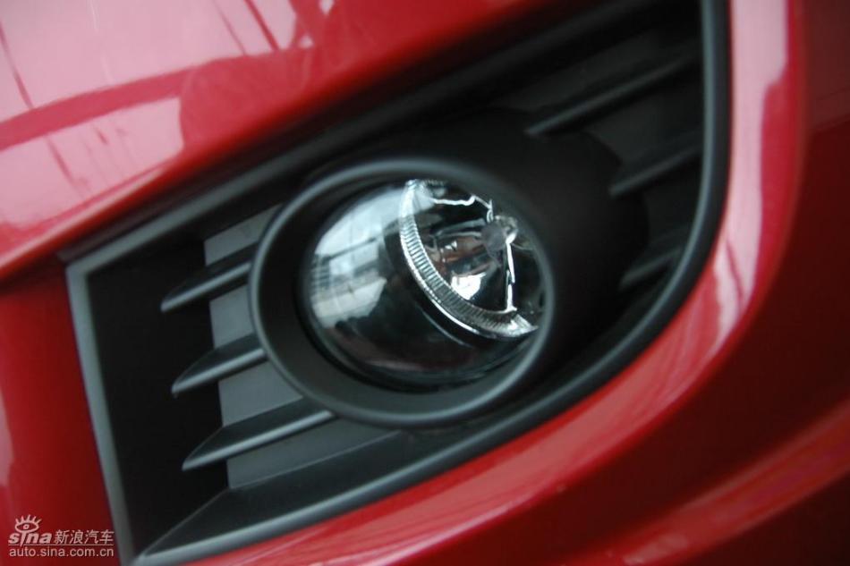 朗逸1.6L品轩版自动外观