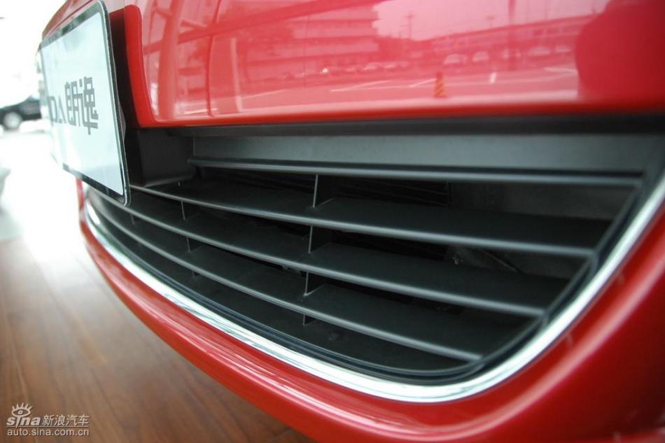 朗逸1.6L品轩版自动外观