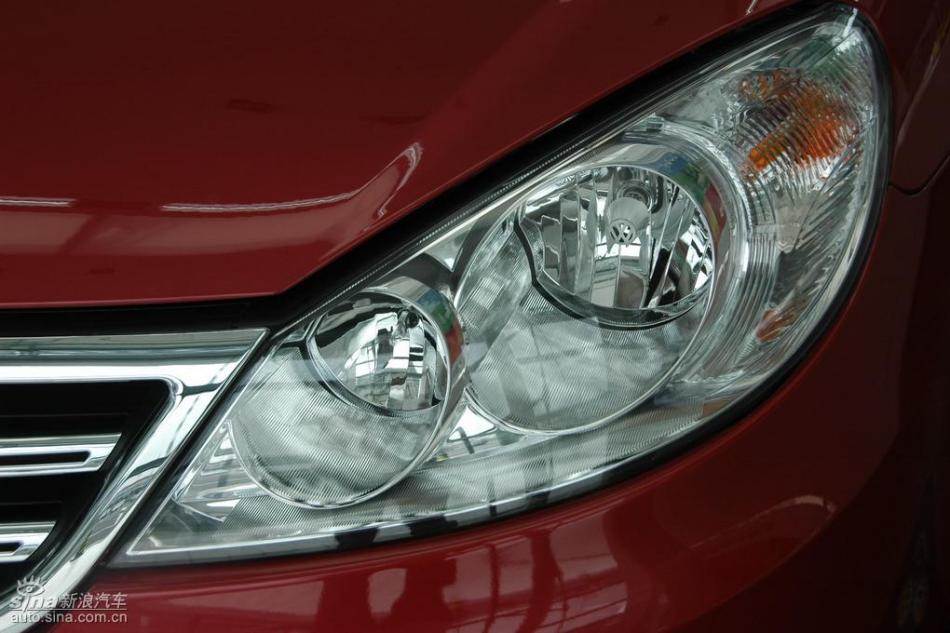 朗逸1.6L品轩版自动外观