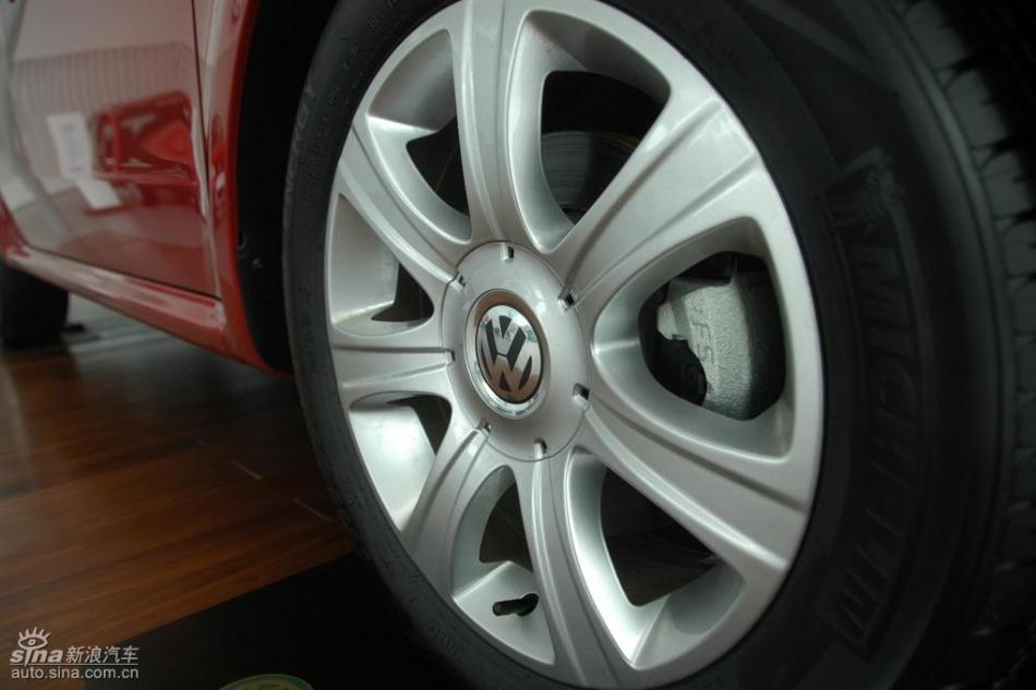 朗逸1.6L品轩版自动外观